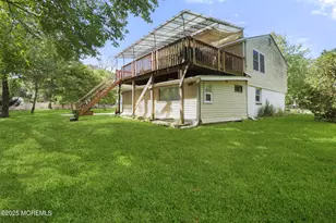 116 Moss Pl, Neptune Township, NJ 07753 - Photo 21