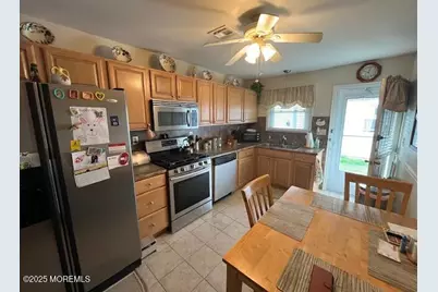 39 Innsbruck Drive, Toms River Township, NJ 08757 - Photo 15