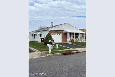 39 Innsbruck Drive, Toms River Township, NJ 08757 - Photo 7