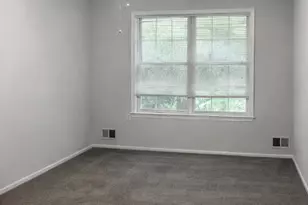 315 Wellington Pl, Aberdeen Township, NJ 07747 - Photo 11