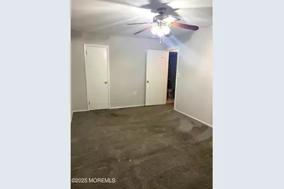 315 Wellington Place, Aberdeen Township, NJ 07747 - Photo 13