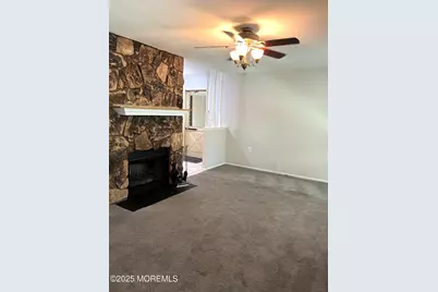 315 Wellington Place, Aberdeen Township, NJ 07747 - Photo 7