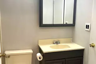 315 Wellington Pl, Aberdeen Township, NJ 07747 - Photo 17