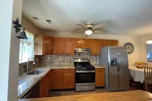 55 Farnworth Close, Freehold, NJ 07728 - Photo 21