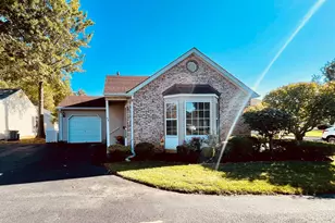 55 Farnworth Close, Freehold, NJ 07728 - Photo 25