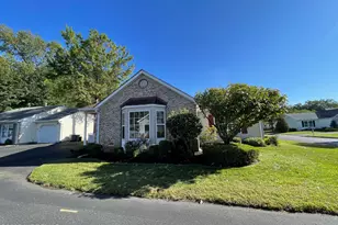 55 Farnworth Close, Freehold, NJ 07728 - Photo 23