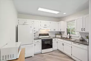 54 Columbus Blvd, Manchester Township, NJ 08759 - Photo 13