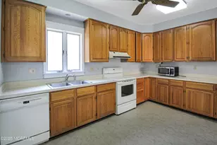 17 Seward Ave, Toms River Township, NJ 08753 - Photo 21