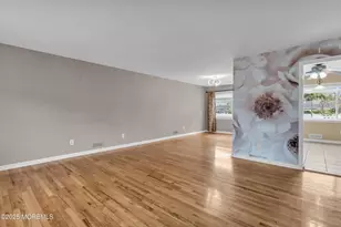 114 Crescent Dr, Brick, NJ 08724 - Photo 9