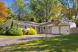 64 Woodcrest Dr, Freehold, NJ 07728 - Photo 3