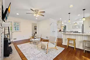 64 Woodcrest Dr, Freehold, NJ 07728 - Photo 19