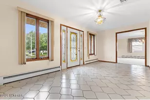 51 Trent Dr, Toms River Township, NJ 08757 - Photo 3