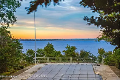 1 Cameron Circle, Atlantic Highlands, NJ 07716 - Photo 3