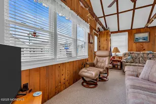 19 9th Ln, Seaside Park, NJ 08752 - Photo 5