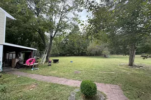 7 Charles St, Howell Township, NJ 07731 - Photo 3