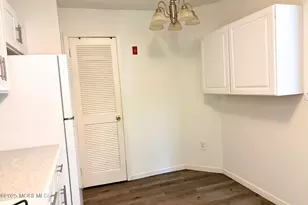 311 Tulip Ln, Freehold, NJ 07728 - Photo 13