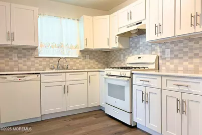 311 Tulip Lane, Freehold, NJ 07728 - Photo 11