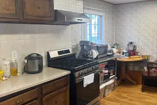 7 Candy Ct, Edison, NJ 08817 - Photo 13