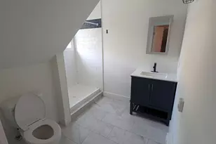 180 Hudson Ave, Red Bank, NJ 07701 - Photo 17