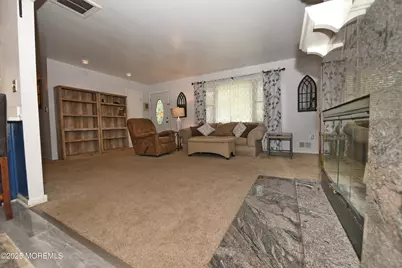 60 N Main Street N, Farmingdale, NJ 07727 - Photo 7