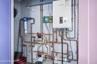 557 Lloyd Rd, Hazlet Township, NJ 07730 - Photo 21