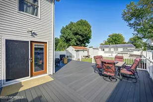 557 Lloyd Rd, Hazlet Township, NJ 07730 - Photo 23