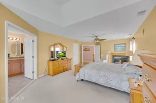 40 Baltusrol Dr, Manalapan Township, NJ 07726 - Photo 23