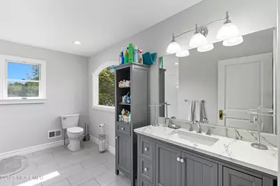 102 Colts Neck Road, Farmingdale, NJ 07727 - Photo 21