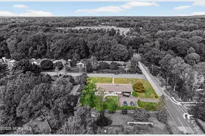 8 Lake Drive, Freehold, NJ 07728 - Photo 9