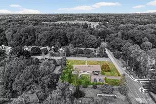 8 Lake Dr, Freehold, NJ 07728 - Photo 9