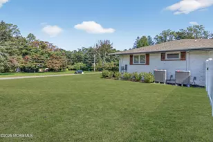 8 Lake Dr, Freehold, NJ 07728 - Photo 67