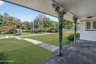 8 Lake Dr, Freehold, NJ 07728 - Photo 19