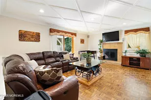 4 Vicksburg Dr, Manalapan Township, NJ 07726 - Photo 11