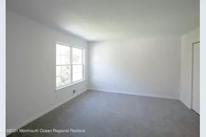 16 Karen Drive, Tinton Falls, NJ 07753 - Photo 9