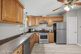 12 Alydar Ct, Howell Township, NJ 07731 - Photo 7