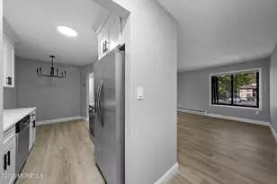 162 Cross Slope Ct, Manalapan Township, NJ 07726 - Photo 5