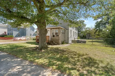 212 Seeley Avenue, Keansburg, NJ 07734 - Photo 5