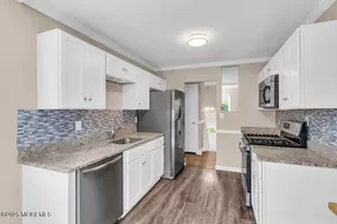 308 Colonial Dr, Toms River Township, NJ 08753 - Photo 9