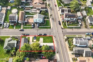 412 Union Ave, Union Beach, NJ 07735 - Photo 3