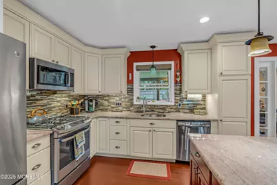 310 Ashford Road, Toms River Township, NJ 08755 - Photo 19