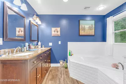 28 Princeton Drive, Howell Township, NJ 07731 - Photo 15