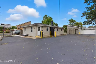 409 Atlantic City Boulevard, Beachwood, NJ 08722 - Photo 17