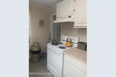 313 Yorke Avenue, Long Branch, NJ 07740 - Photo 17