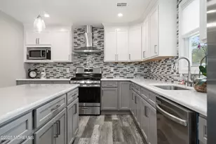 303 Chestnut Dr, Lanoka Harbor, NJ 08734 - Photo 5