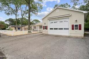 303 Chestnut Dr, Lanoka Harbor, NJ 08734 - Photo 21