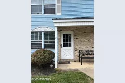 82 Cliffwood Avenue #17, Cliffwood, NJ 07721 - Photo 1