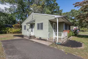 10 B Virginia Dr, Whiting, NJ 08759 - Photo 3