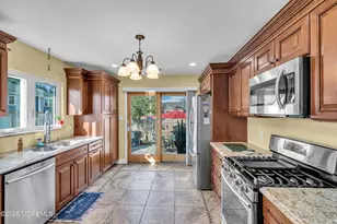 1319 Union Ave, Union Beach, NJ 07735 - Photo 9