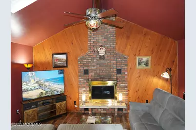 5 Summit Avenue, Manalapan Township, NJ 07726 - Photo 9