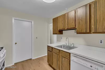 7 Cardinal Lane, Howell Township, NJ 07731 - Photo 11